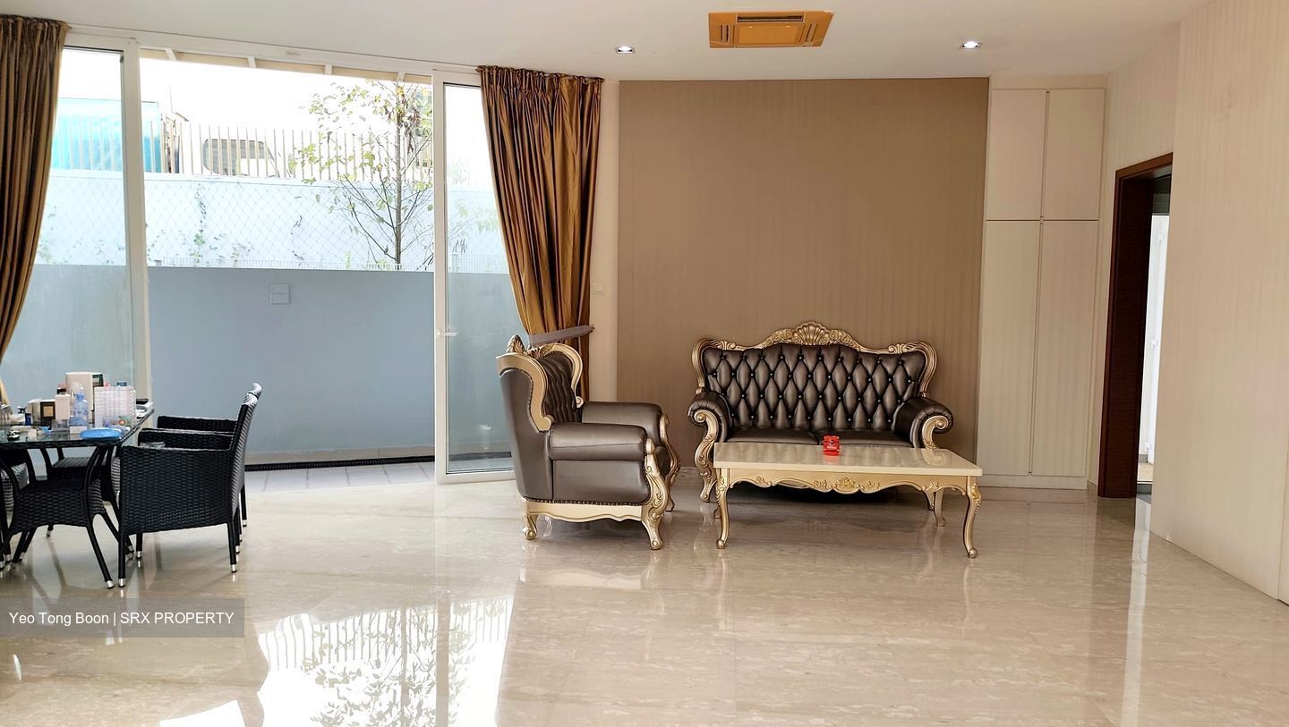 Parry Park (D19), Terrace #594128981